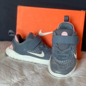 Nike Free Run 2018 sneaker - toddler